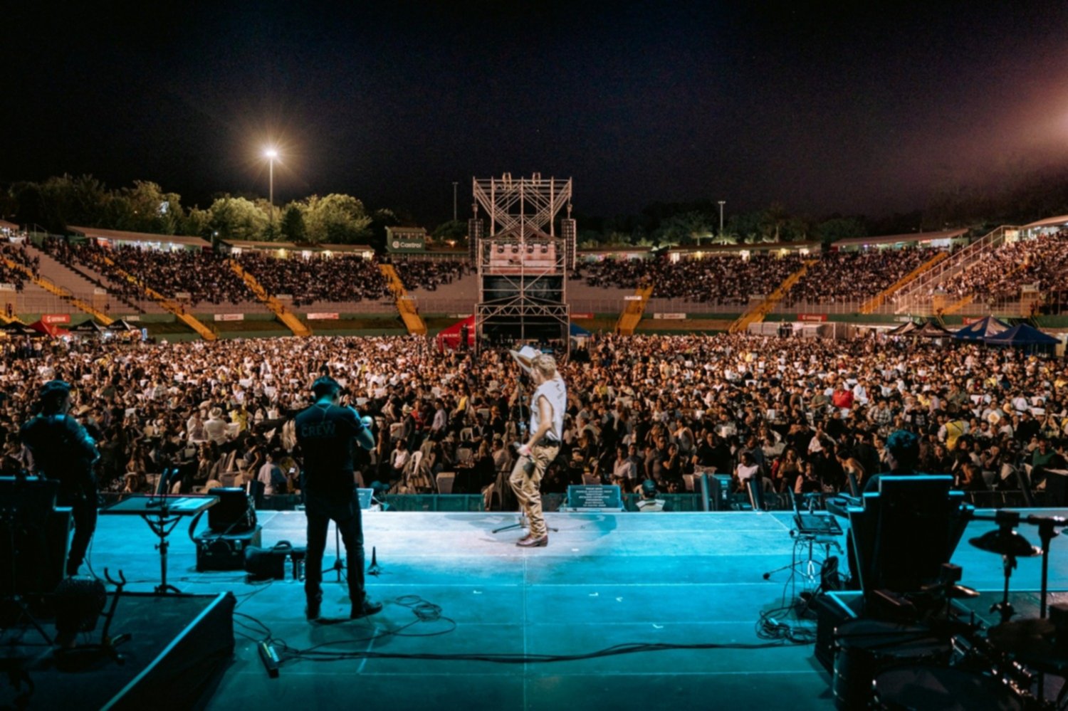Diego Roldán: “Yo hubiera sido albañil para seguir cantando”